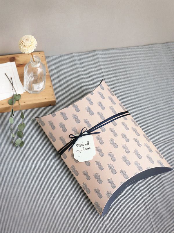 MochiThings Iconic Pattern Pillow Box