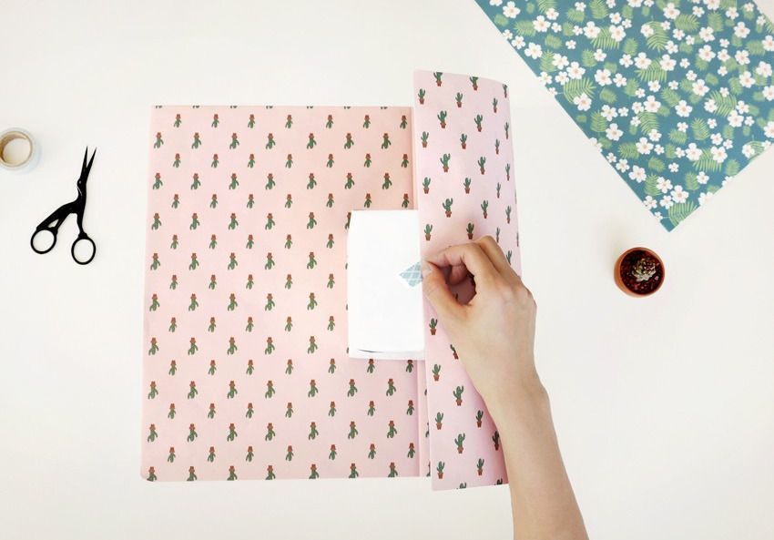 MochiThings Iconic Gift Wrapping Paper Set