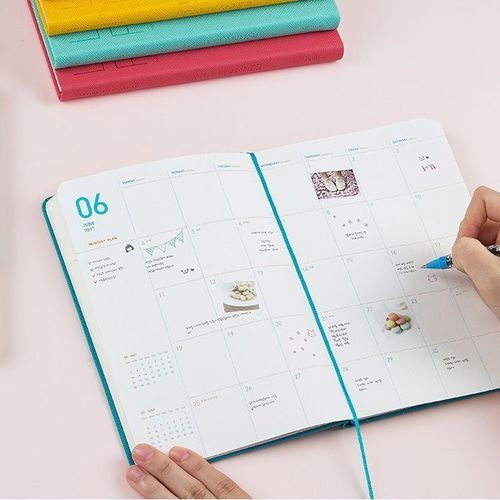 2017 Leather Ardium Light Planner - Image 20