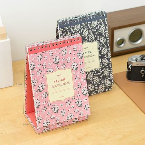 2017 Ardium Small Desk Calendar