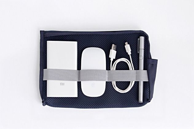 Large Walking in the Air Cable Pouch