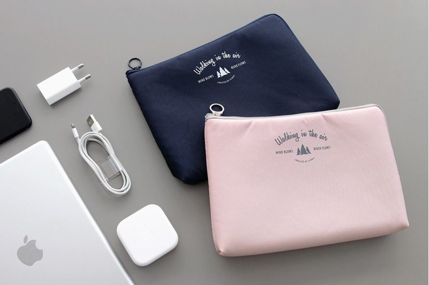 Large Walking in the Air Cable Pouch