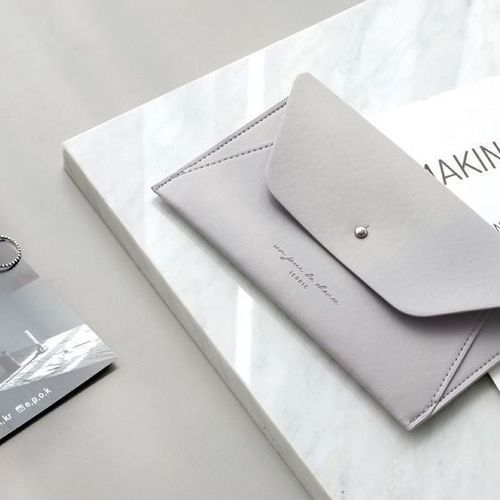 Un Jour De Chance Slim Pouch - Image 12