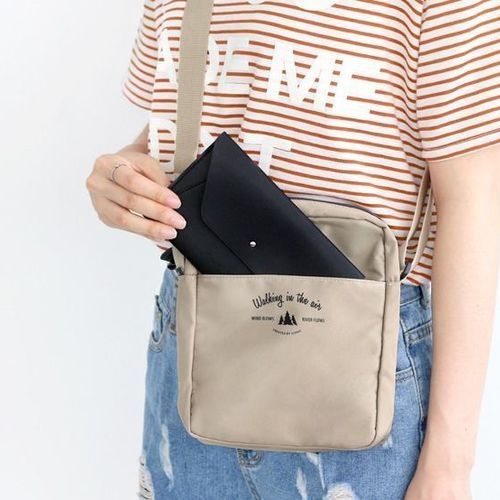 Un Jour De Chance Slim Pouch - Image 19