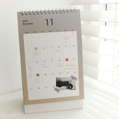 2018 Palette Desk Calendar - Image 20