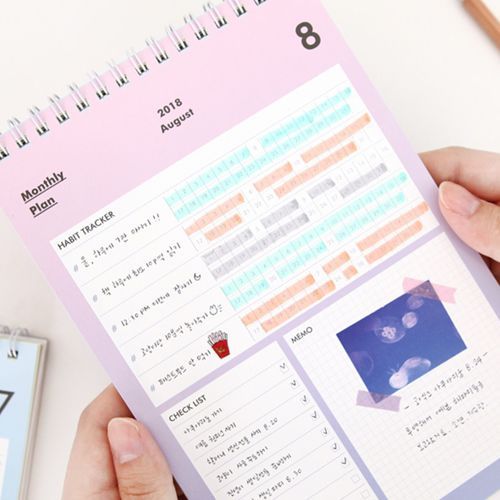 2018 Palette Desk Calendar - Image 12