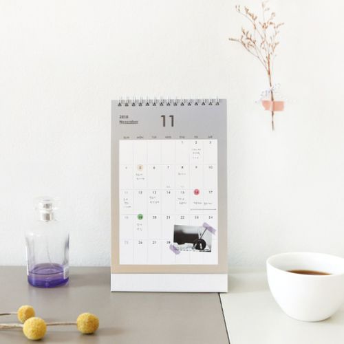 2018 Palette Desk Calendar - Image 21
