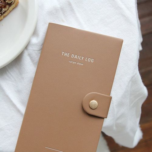 2018 The Daily Log Button Planner