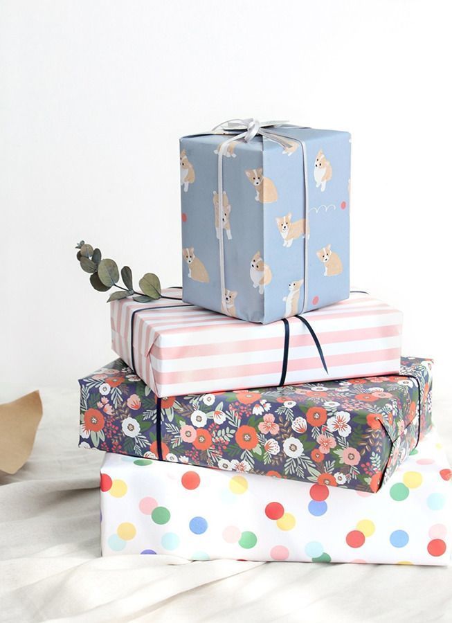 MochiThings Iconic Gift Wrapping Paper Set v2