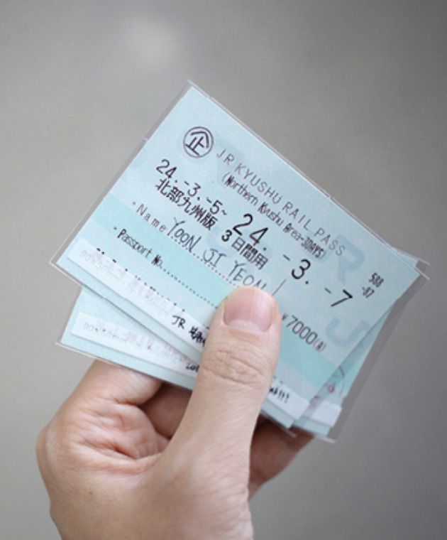 MochiThings Ticket Pocket Set