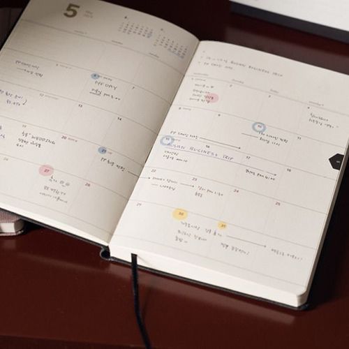 2019 Medium Making Memory Monthly Planner - Image 22