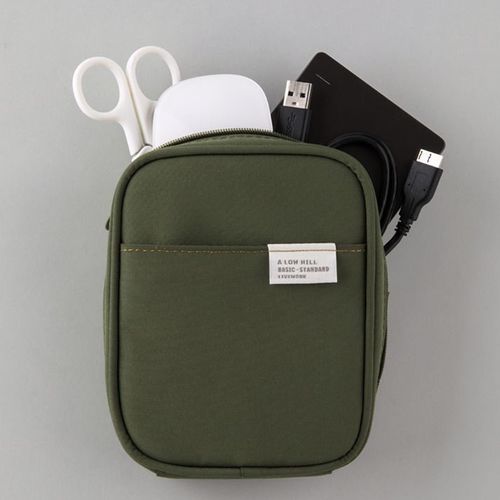 A Low Hill Cable Pouch