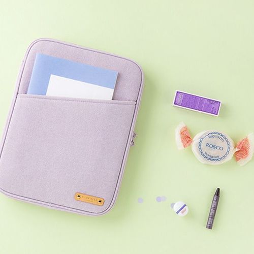 A Low Hill Pastel Tablet Pouch