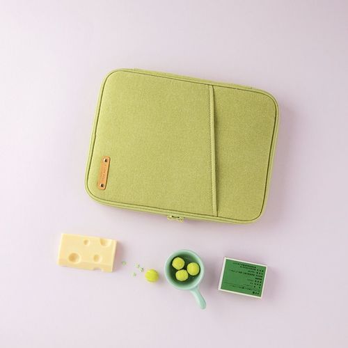 A Low Hill Pastel Tablet Pouch