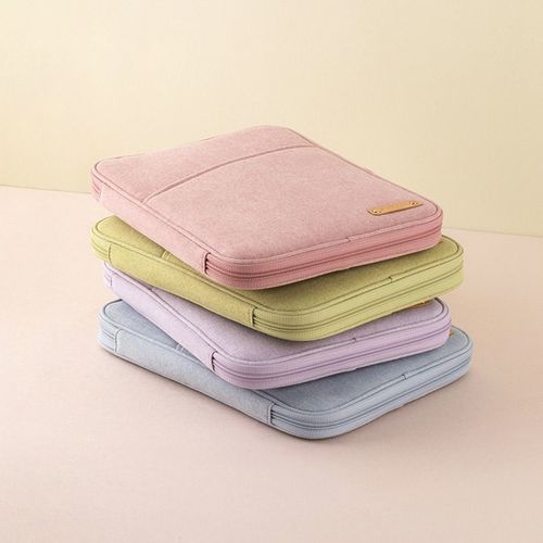 A Low Hill Pastel Tablet Pouch