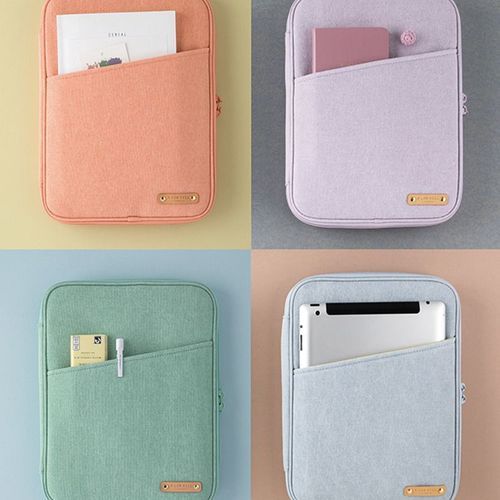 A Low Hill Pastel Tablet Pouch