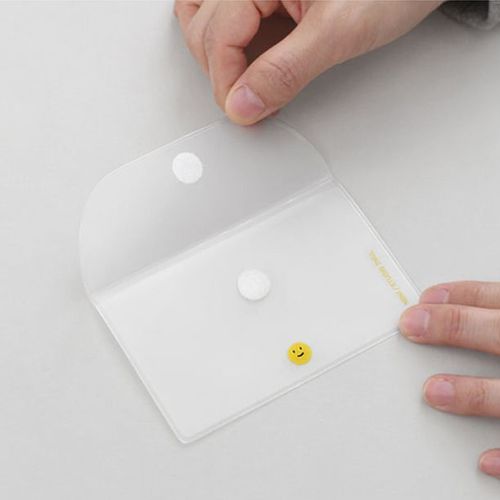 Smile Mini Card Pouch - Image 4