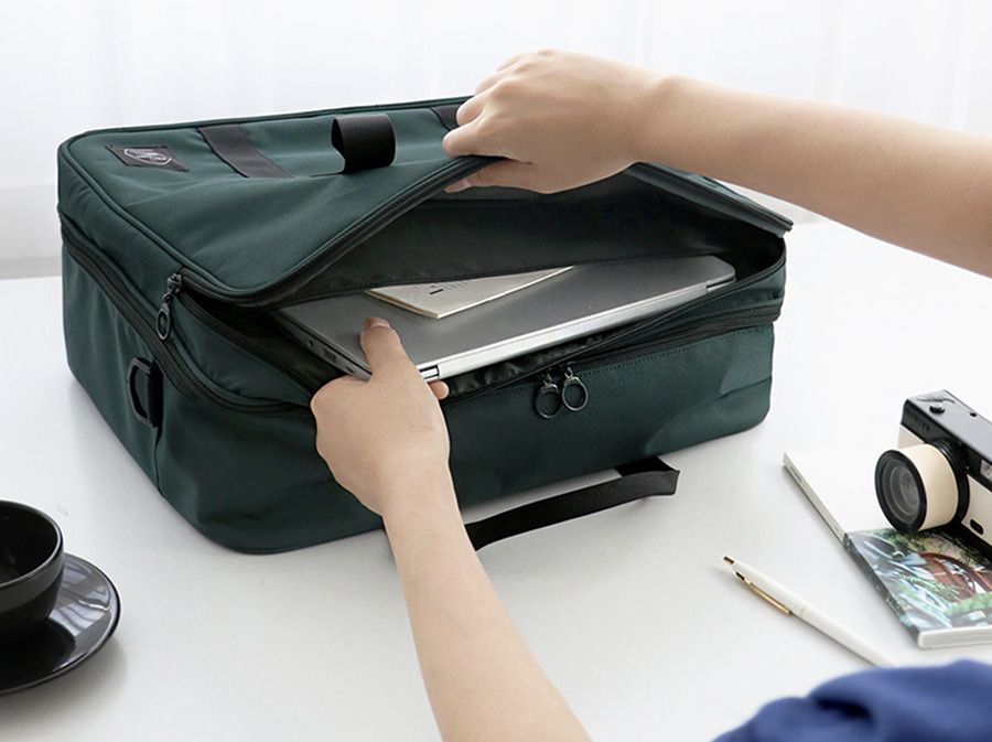 MochiThings Large Wind Blows Travel Bag