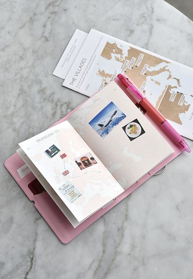 Murakami Suigun Miko Girl Brunette Kimono Leather Passport Holder Cover Case Travel One Pocket