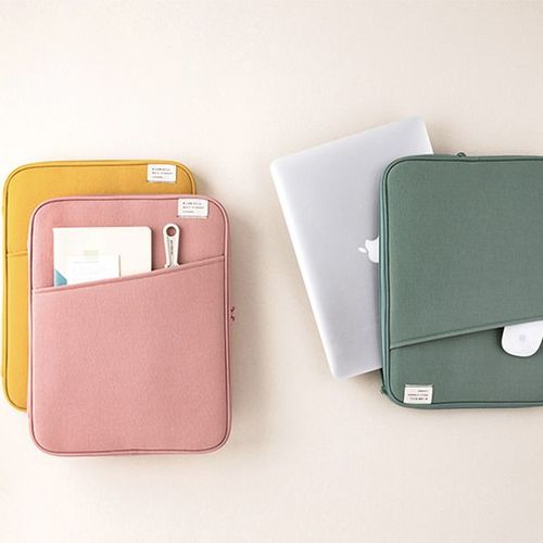 pouch laptop